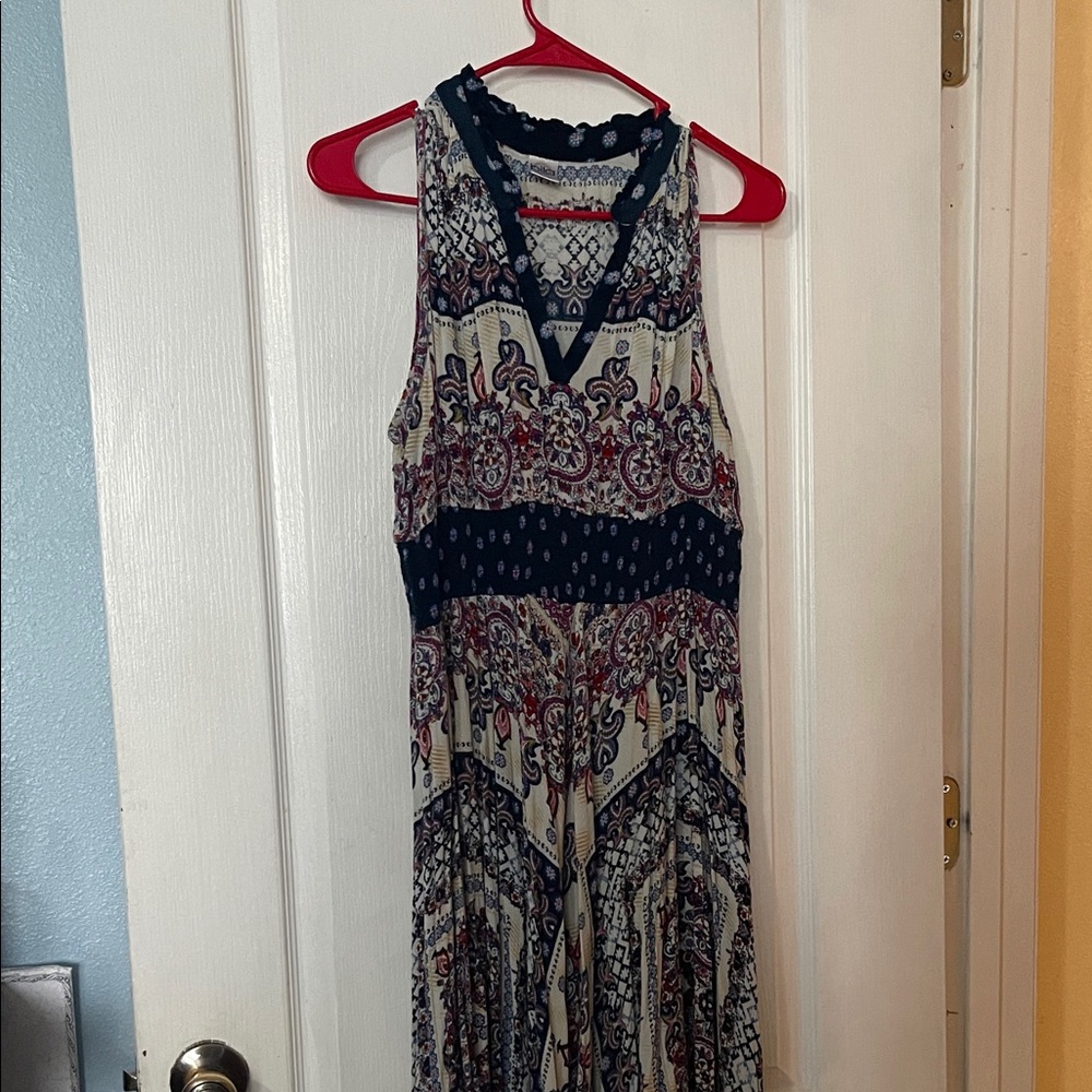 Bila Navy and Cream Patterned Maxi Dress